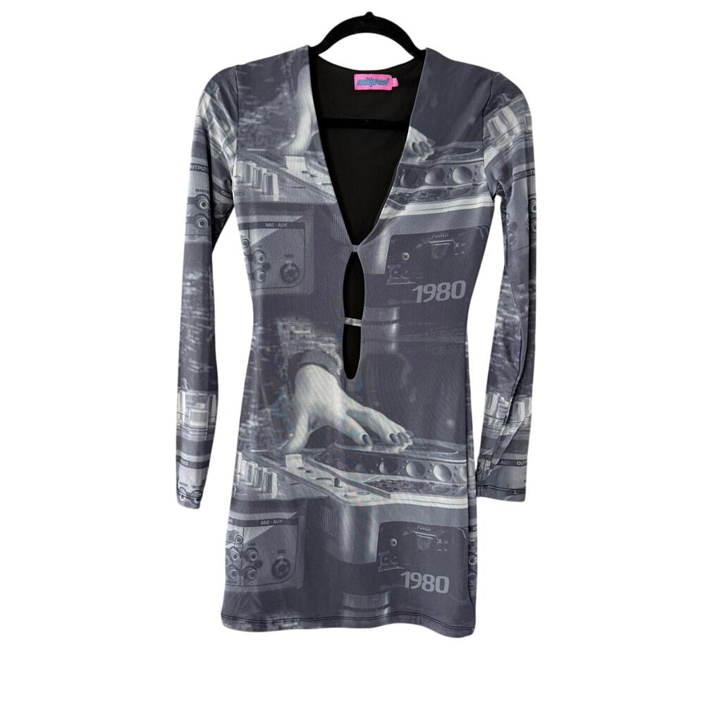 Edikted dress mesh 1980 DJ print